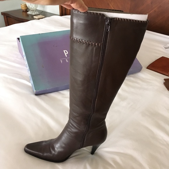 Leather boots - Picture 2 of 3